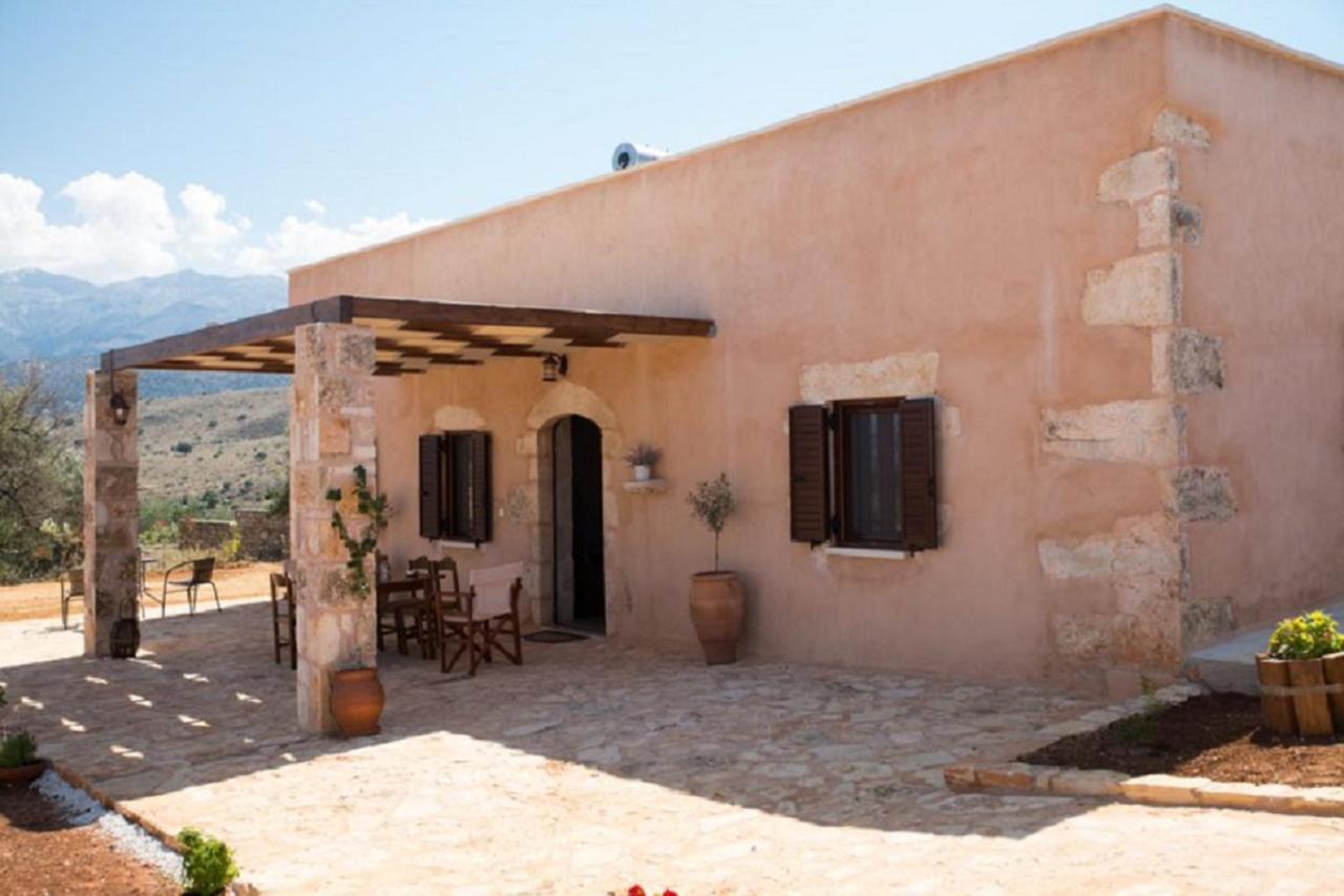Iliopetra * Beritiana