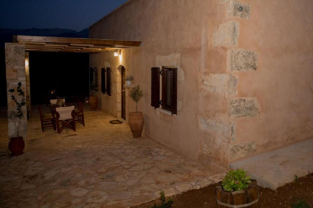 Villa Iliopetra Beritiana