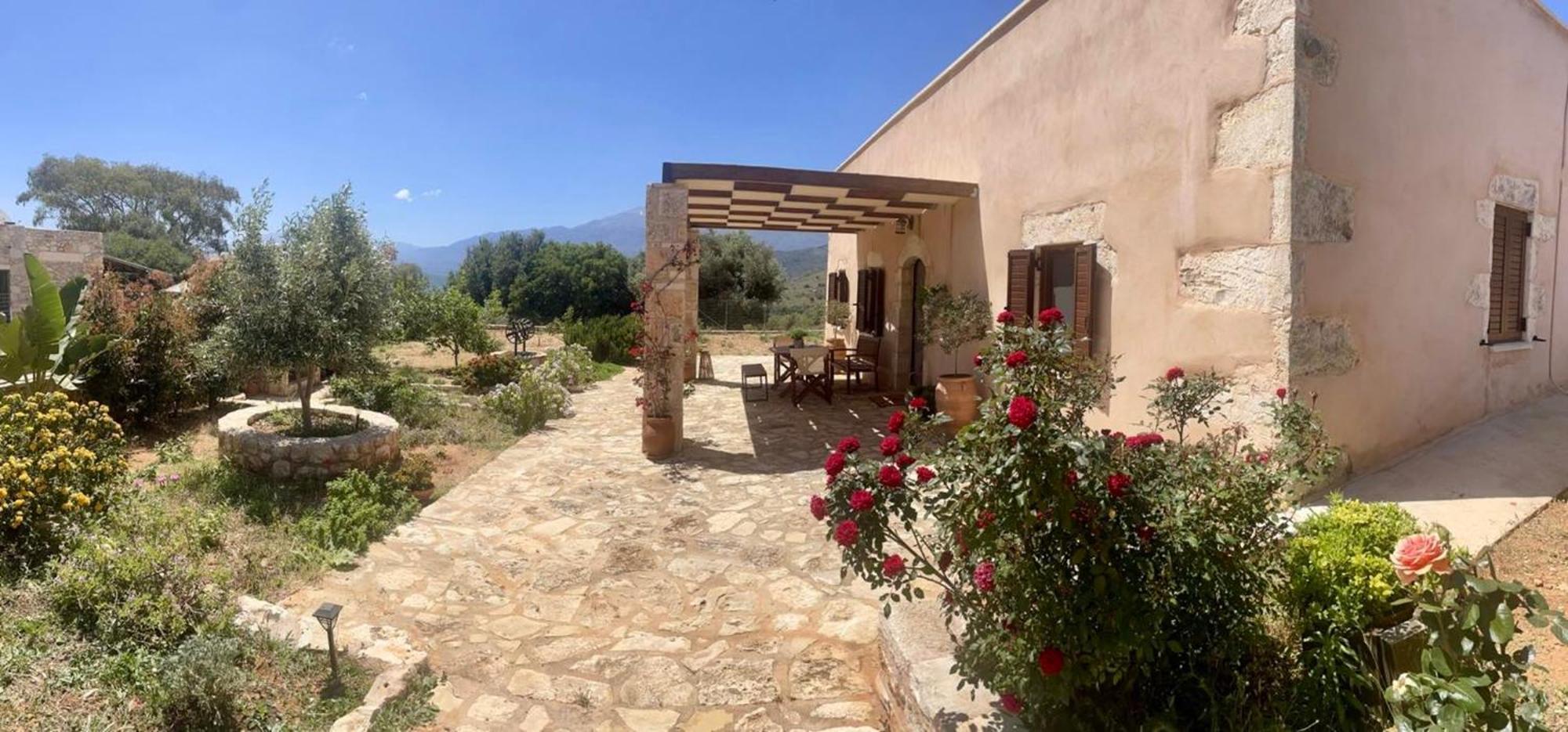 Iliopetra *