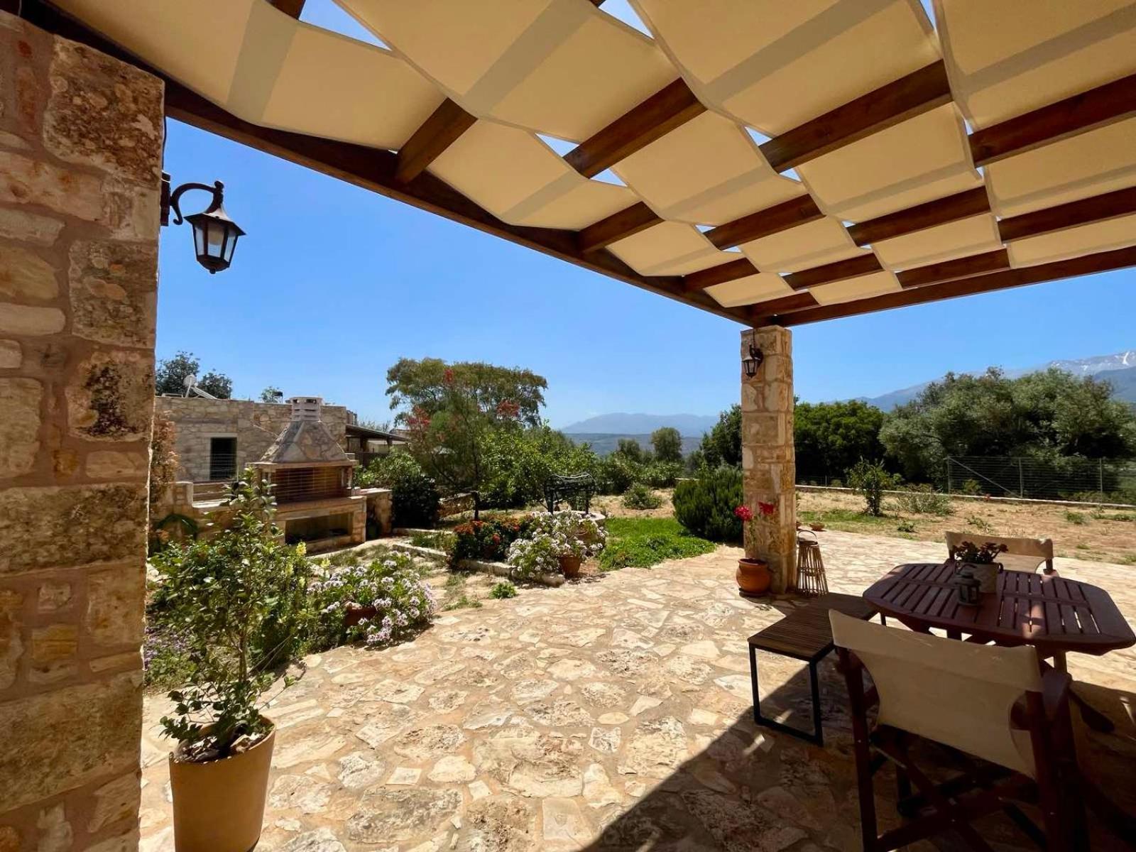 Iliopetra Villa Beritiana